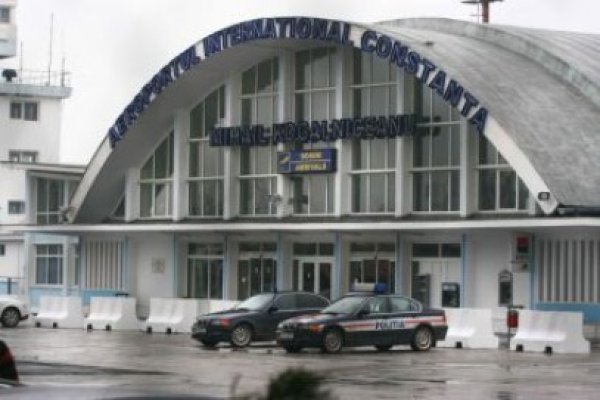 Firma care distribuie apă plată pentru Aeroportul Kogălniceanu, prinsă cu ITP-ul expirat